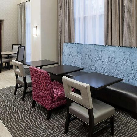 Hampton Inn & Suites Westford-Chelmsford Екстер'єр фото