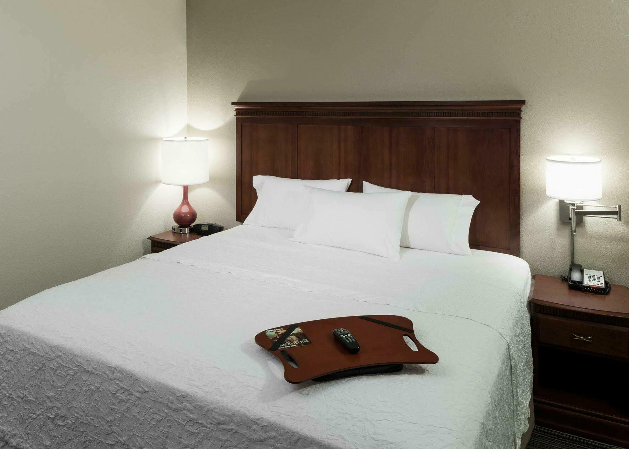 Hampton Inn & Suites Westford-Chelmsford Екстер'єр фото